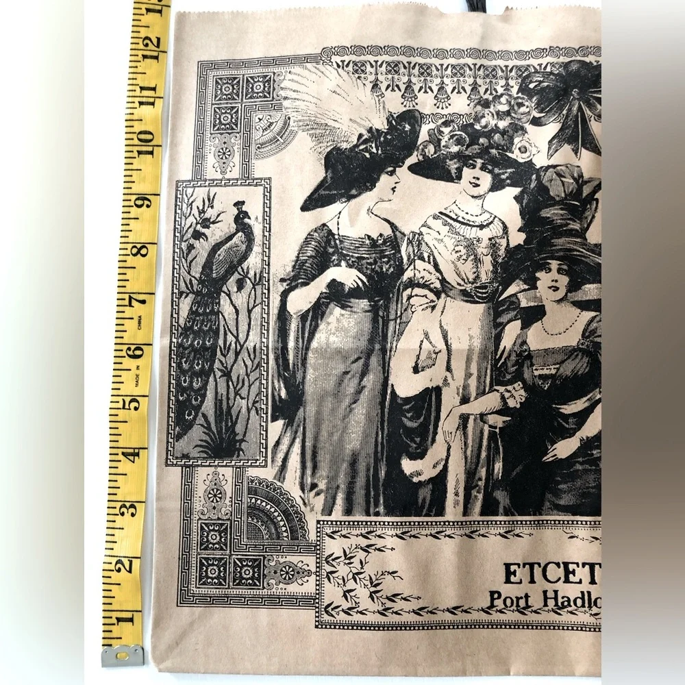 Victorian fashion lithograph Paper gift bags stiff handles Natural Black 16x13x6